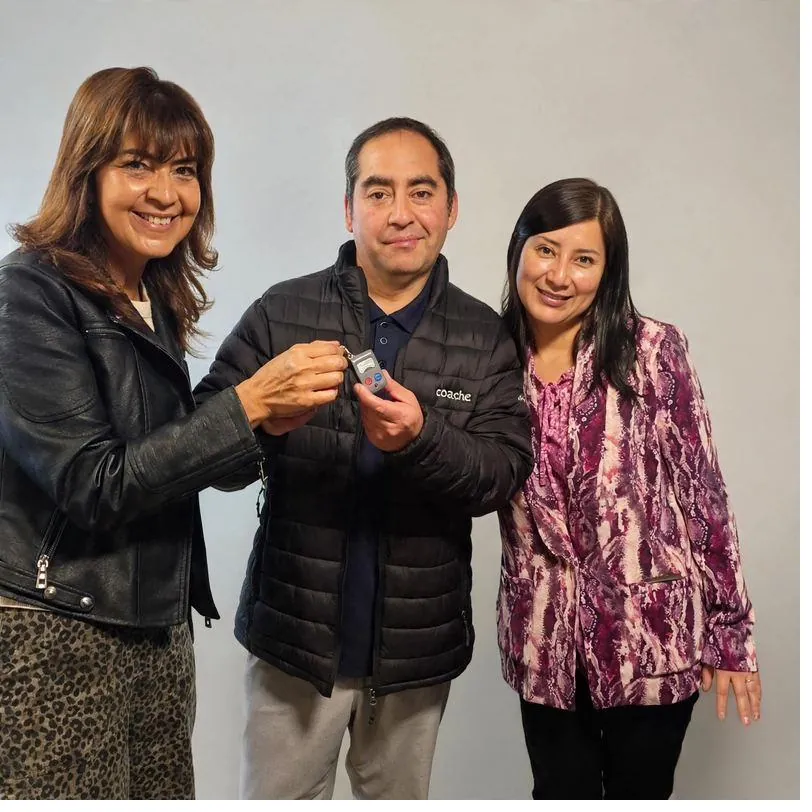 Entrega de llaves a un cliente